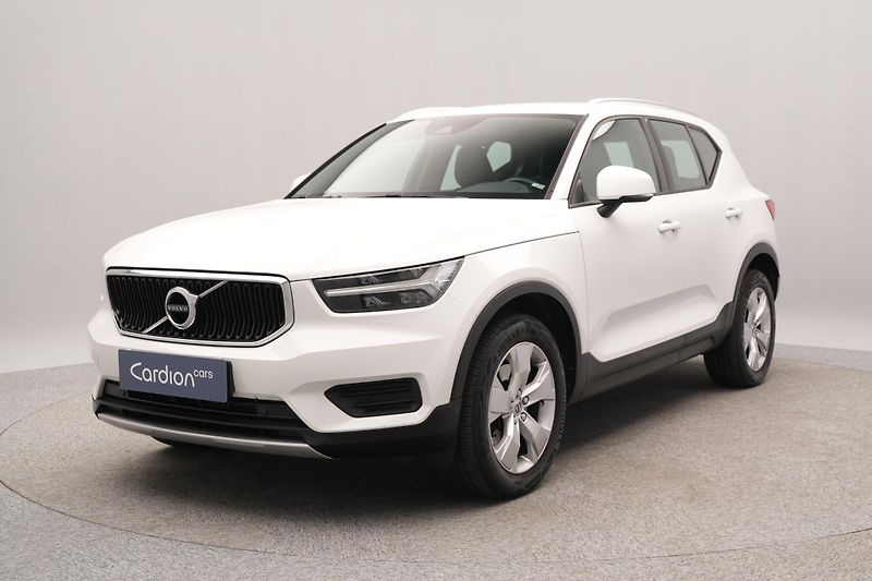 Volvo XC40 T4 MOMENTUM AUT - fotografie inzerátu
