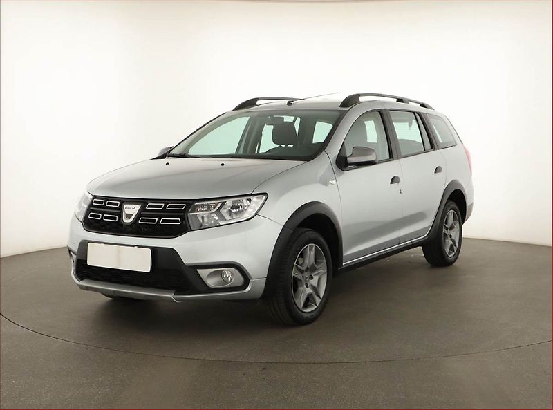 Dacia Logan (2020) Stepway 0.9 TCe, ČR,1.maj - fotka 2 z 14