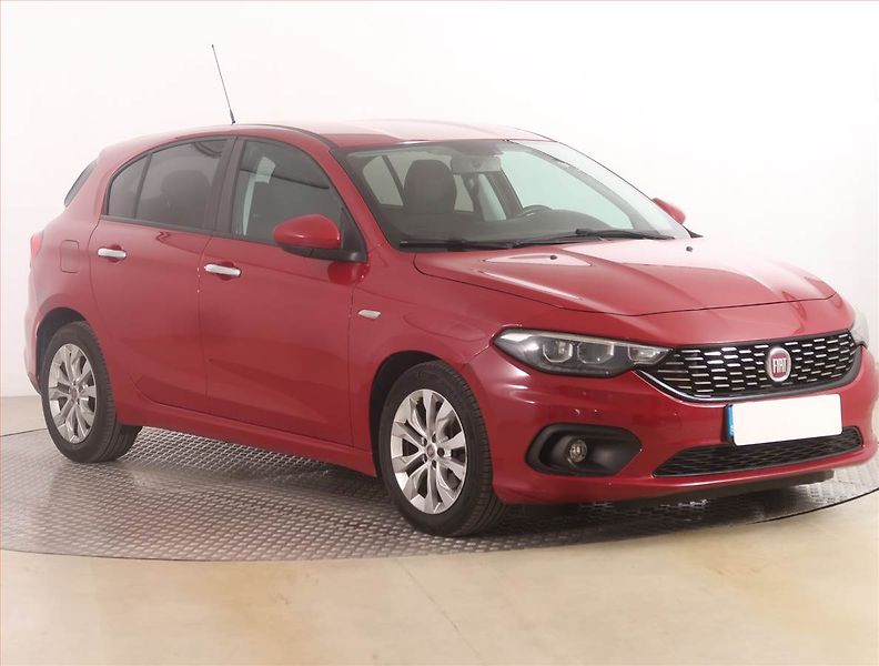 Fiat Tipo (2017) 1.4 16V, Serv.kniha, Navi - fotografie inzerátu