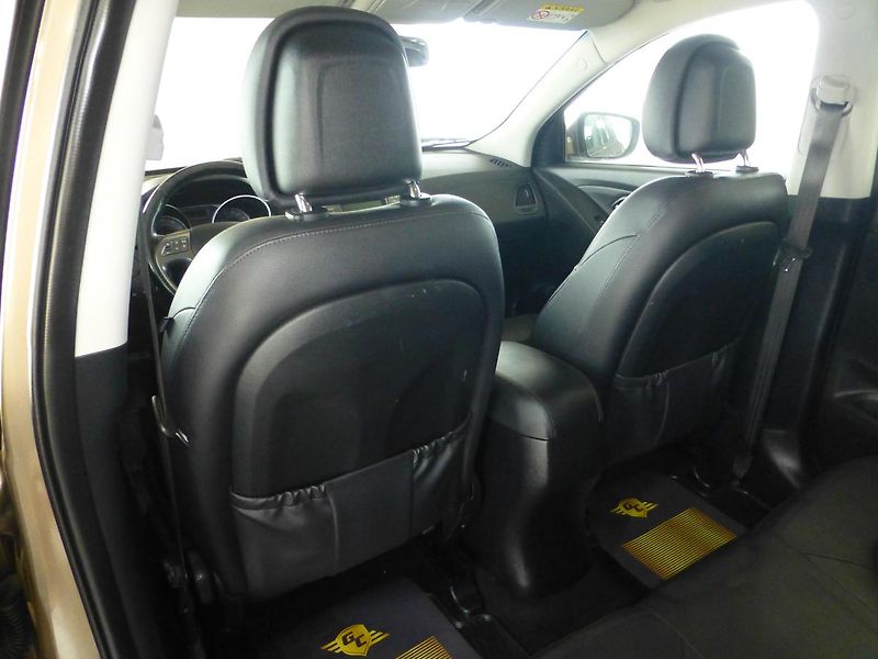 Hyundai ix35 (2015) 2,0i-122KW!!!*4X4*VYHŘ.SED**ČR - fotka 15 z 27