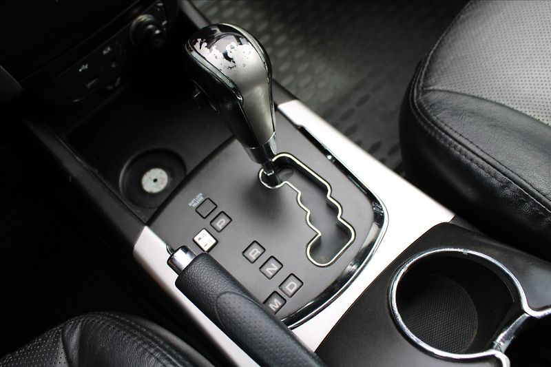 SsangYong Korando 2,0 D20T  AUTOMAT,4x4,TAŽNÉ - fotka 15 z 27
