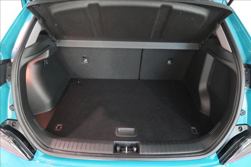 Hyundai Kona 0,0 POWER CZECH EDITION 150KW - fotka 21 z 22