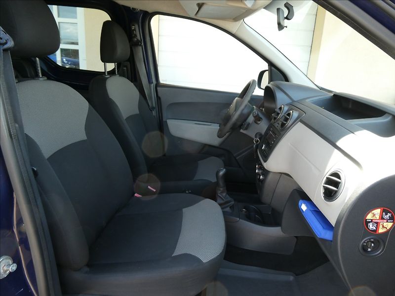 Dacia Dokker 1,6 i 75kW po servise,2 x pneu - fotka 20 z 39