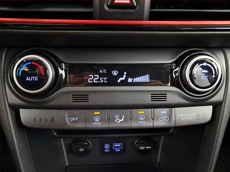 Hyundai Kona (2020) 1.0 T-GDI, Serv.kniha, Kůže - fotka 13 z 19