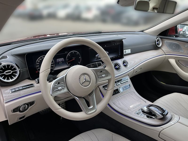 Mercedes-Benz CLS 350d 4MATIC AMG Line - fotka 10 z 23