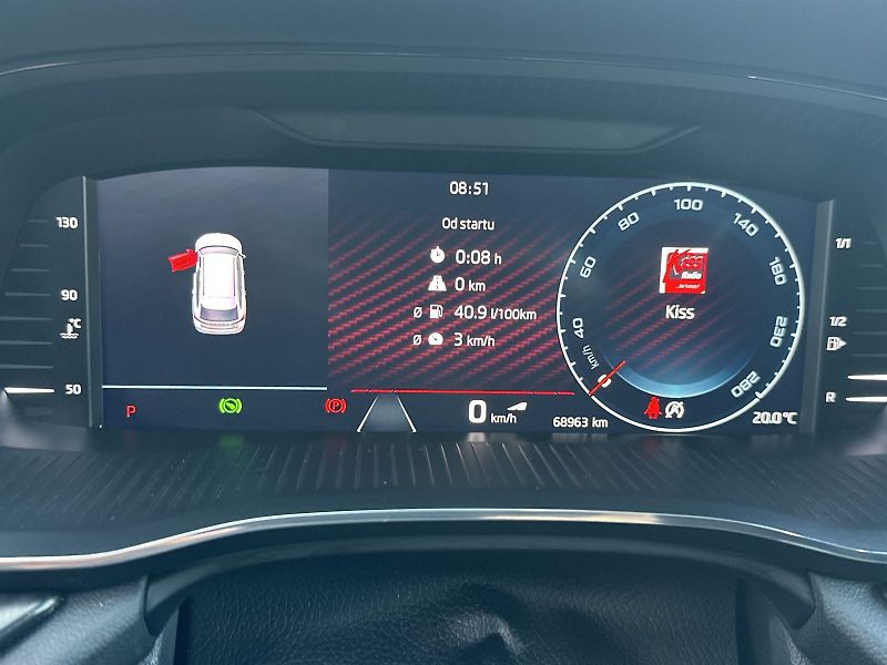Škoda Octavia (2023) Combi 2.0 TDI DSG RS - fotka 7 z 35