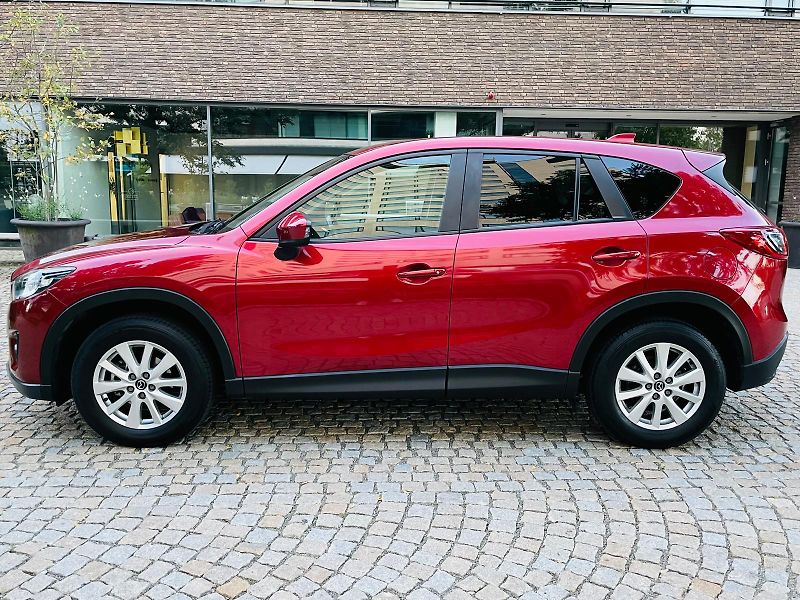 Mazda CX-5 2.0i MANUÁL 4x4 1MAJITEL TAŽNÉ - fotka 19 z 40