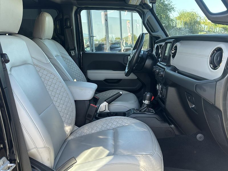 Jeep Wrangler (2022) Jeep Wrangler 2022 - fotka 16 z 19