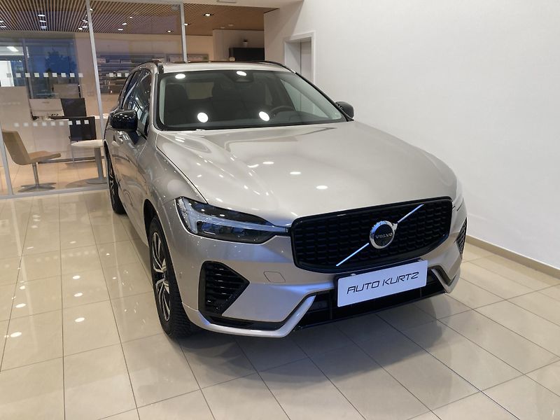Volvo XC60 T6 eAWD ULTRA DARK - fotografie inzerátu