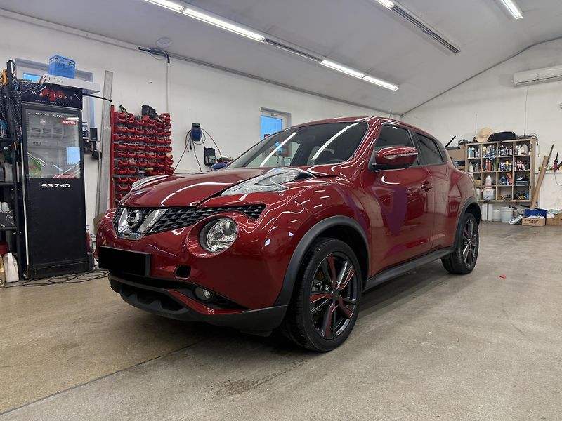 Nissan Juke 1.2 DIG-T N-CONNECTA 85 kW - fotka 3 z 19