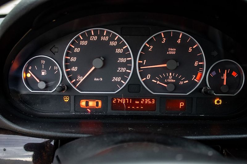BMW Řada 3 Automat • 170 kW / 231 k - fotka 15 z 29