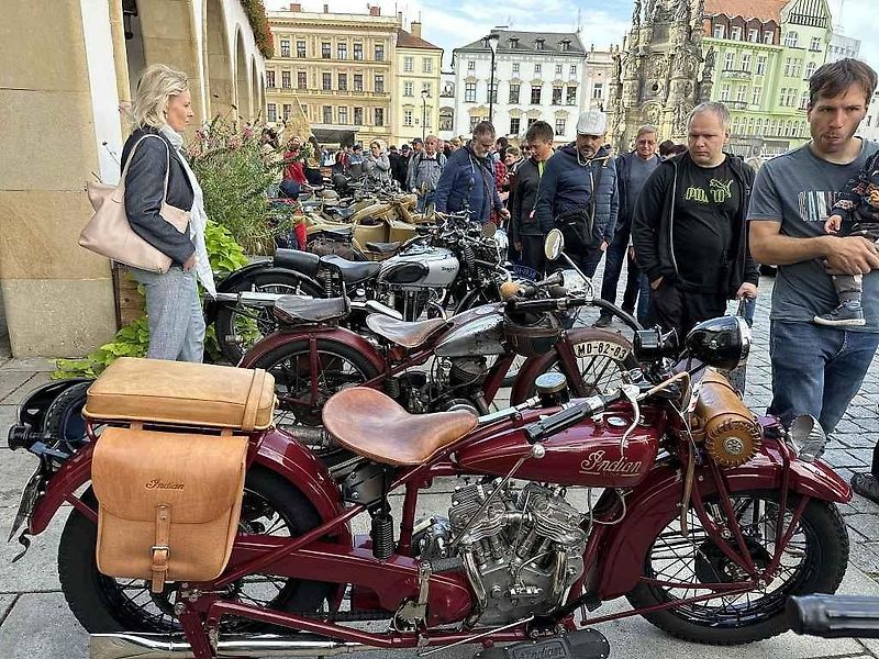 V Olomouci se konal sraz veteránů.