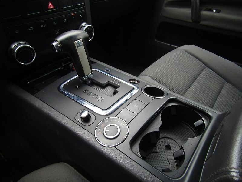 Volkswagen Touareg (2004) 2.5 TDI 128kW AUTOMAT - fotka 34 z 35