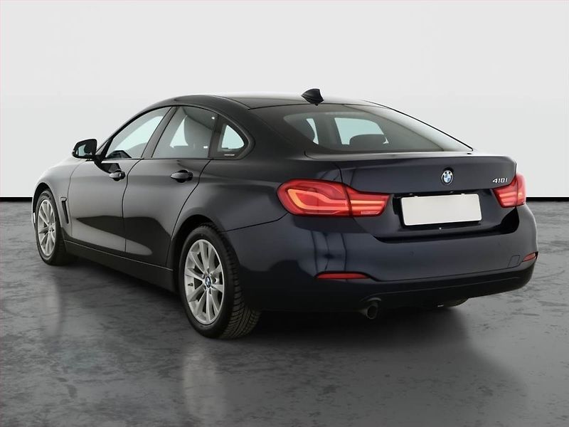 BMW Řada 4 (2019) Sport Line 418i, Automat - fotka 4 z 16
