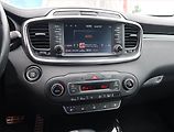 Kia Sorento (2018) GT Line 2.2 CRDi - náhled 12