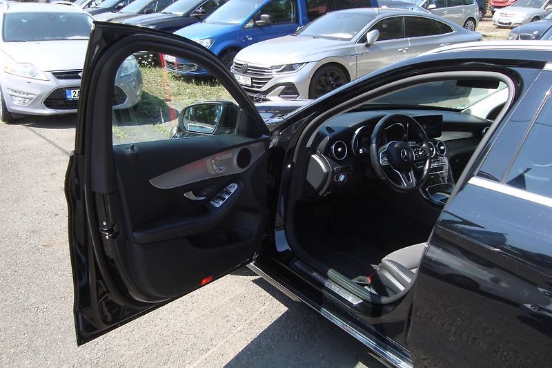 Mercedes-Benz Třídy C (2021) 220D,143kW, Exclusivce,S.kniha - fotka 33 z 92