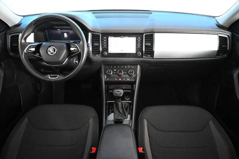 Škoda Kodiaq (2023) 2.0 4x4 LED DSG VIRTUAL Tažné - fotka 12 z 31