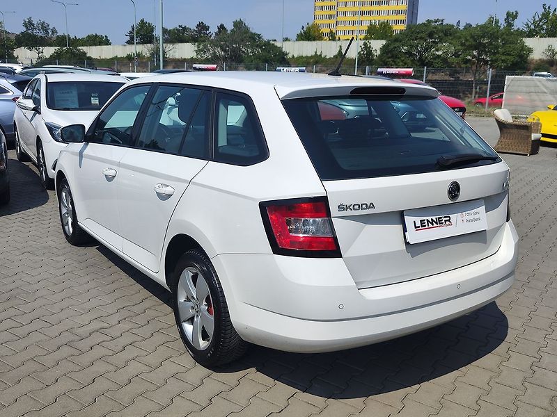 Škoda Fabia 1.4 TDI/66kW Style - fotka 7 z 22