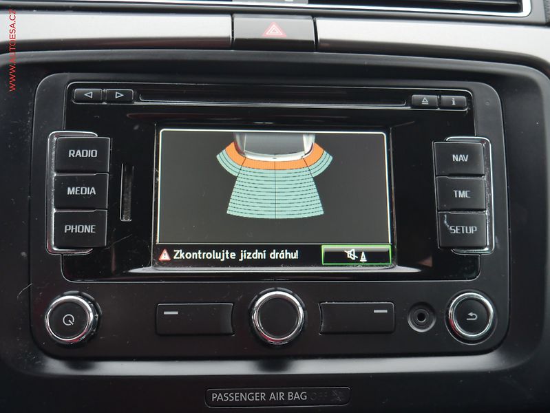 Škoda Superb (2013) 2.0 TDi 4x4, ČR, Bixen, navi - fotka 14 z 21