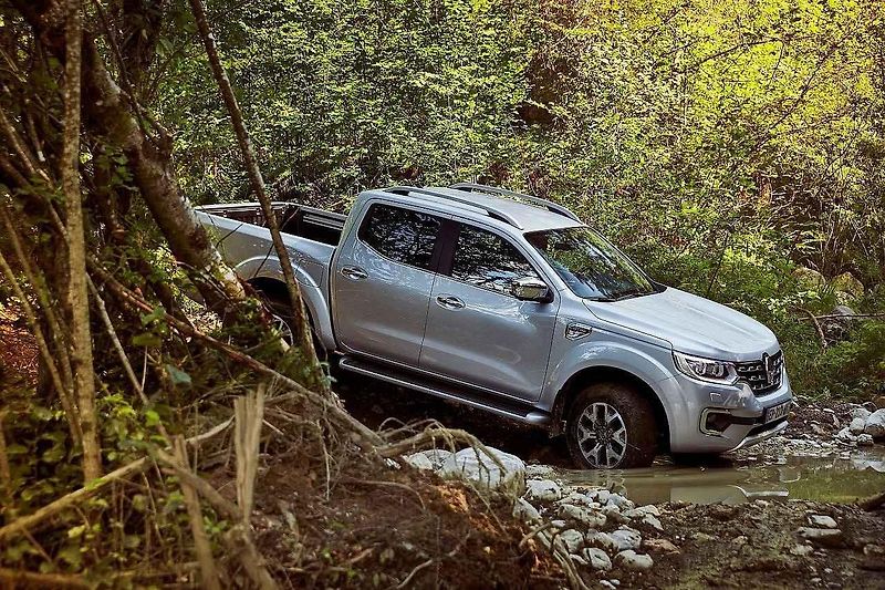Renault Alaskan.