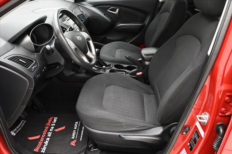 Hyundai ix35 1,7 CRDi 85 kW - fotka 13 z 27
