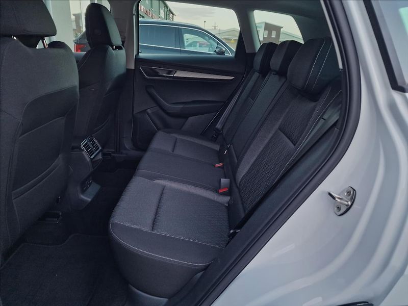 Škoda Karoq 2.0 TDI Style DSG,ČR,1.Maj - fotka 17 z 50