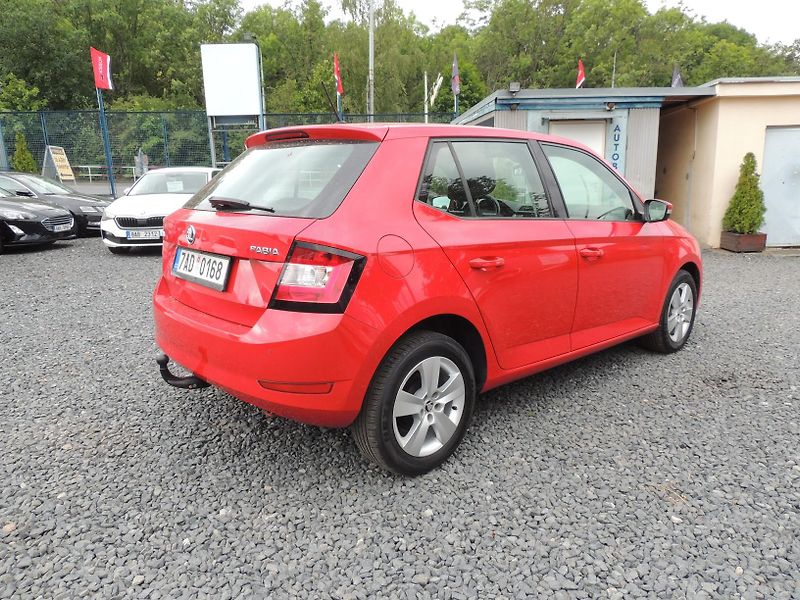 Škoda Fabia (2018) 1.0MPi,55kw,Amb,1.maj,ČR - fotka 5 z 43