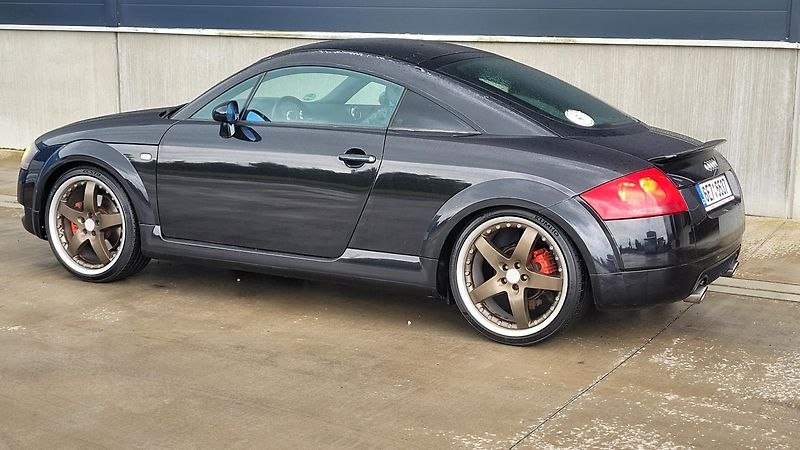 Audi TT COUPE 1,8T QUATTRO 165 KW - fotka 4 z 22
