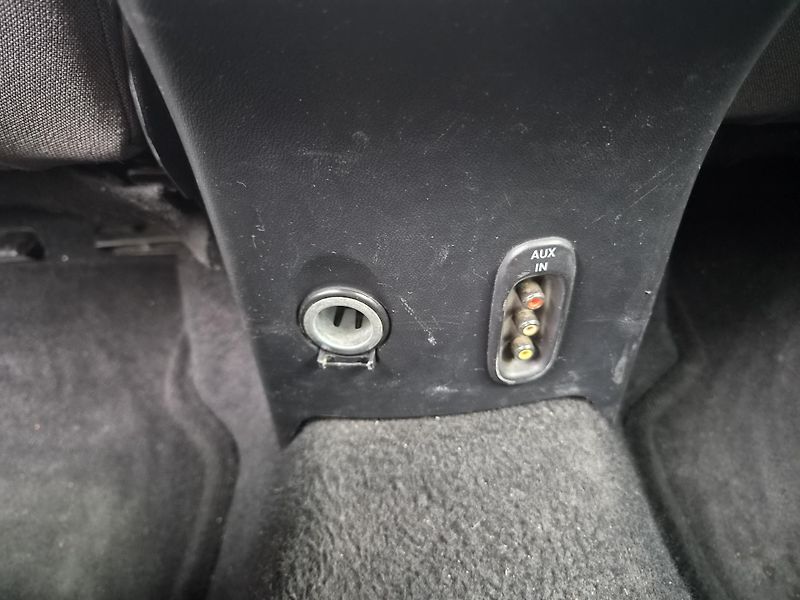 Seat Altea XL 1,6 TDI STYLE - fotka 10 z 15