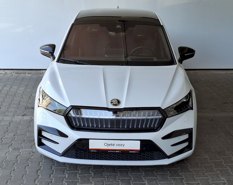 Škoda Enyaq (2022) IV RS 4X4 220/82 E1A - fotka 21 z 26