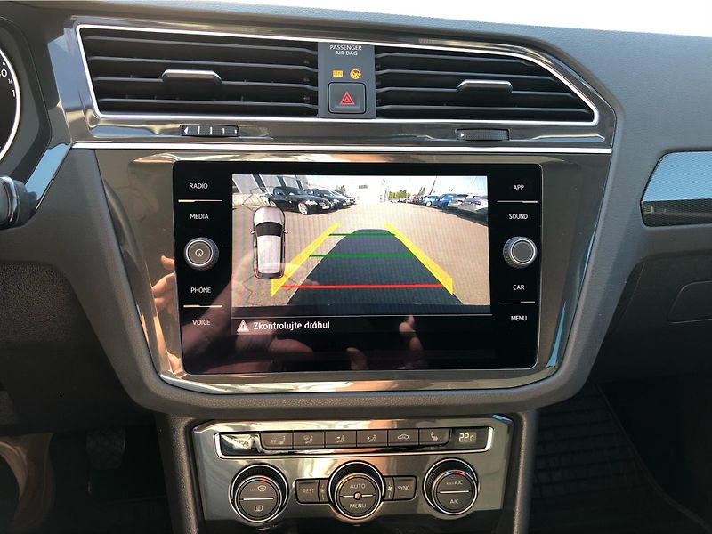 Volkswagen Tiguan 2.0 TDI - fotka 20 z 29