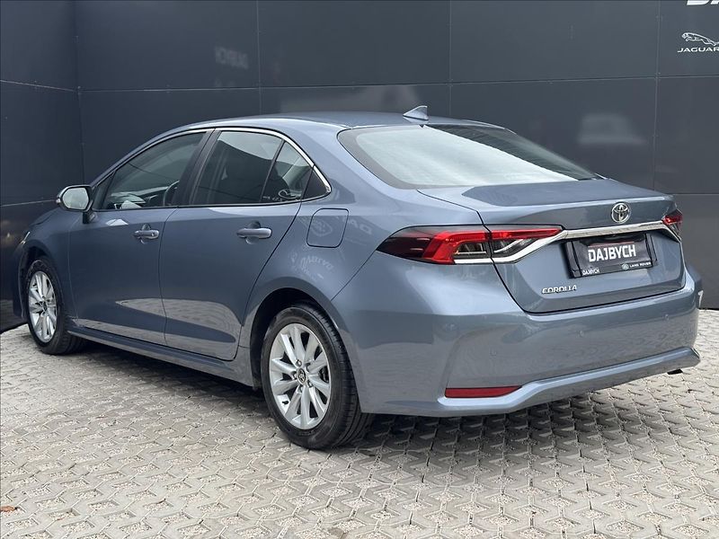 Toyota Corolla 1,5 VVT-i Comfort Tech ZÁRUKA - fotka 6 z 29