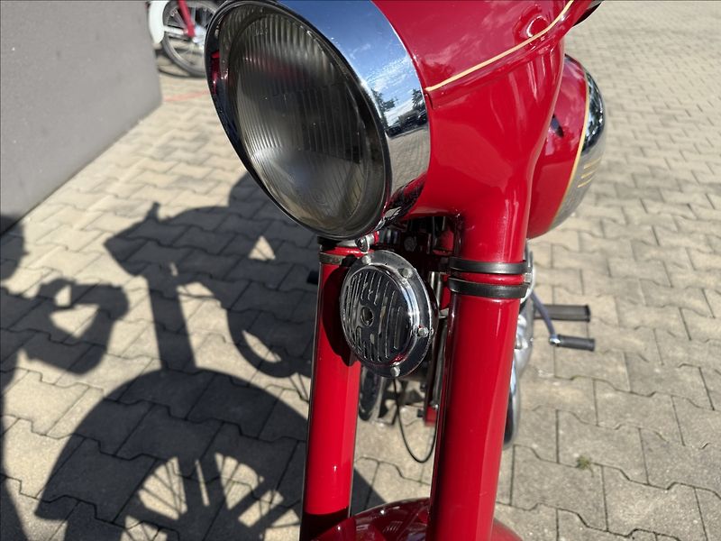 Jawa 350/354 Kývačka - fotka 10 z 12