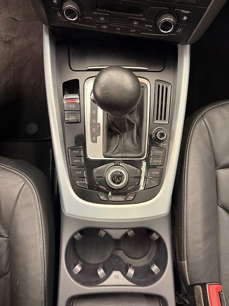 Audi Q5 2.0 TFSI 155 kW quattro - fotka 12 z 20