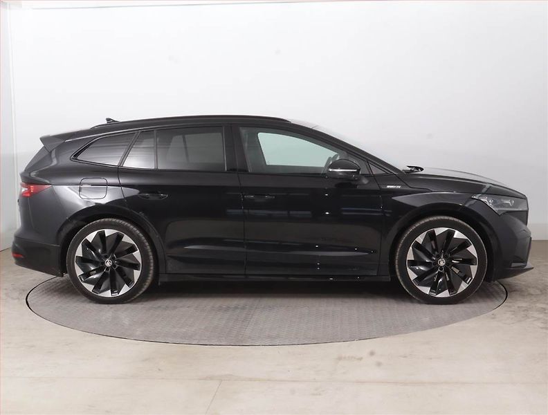 Škoda Enyaq (2021) iV 80 (82 kWh), SoH 90% - fotka 6 z 20