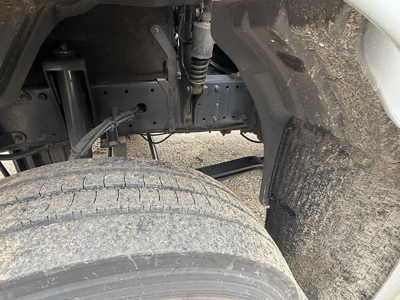 MAN TGM (2020) Skříň 18 palet čelo 1500kg BAR - fotka 17 z 24