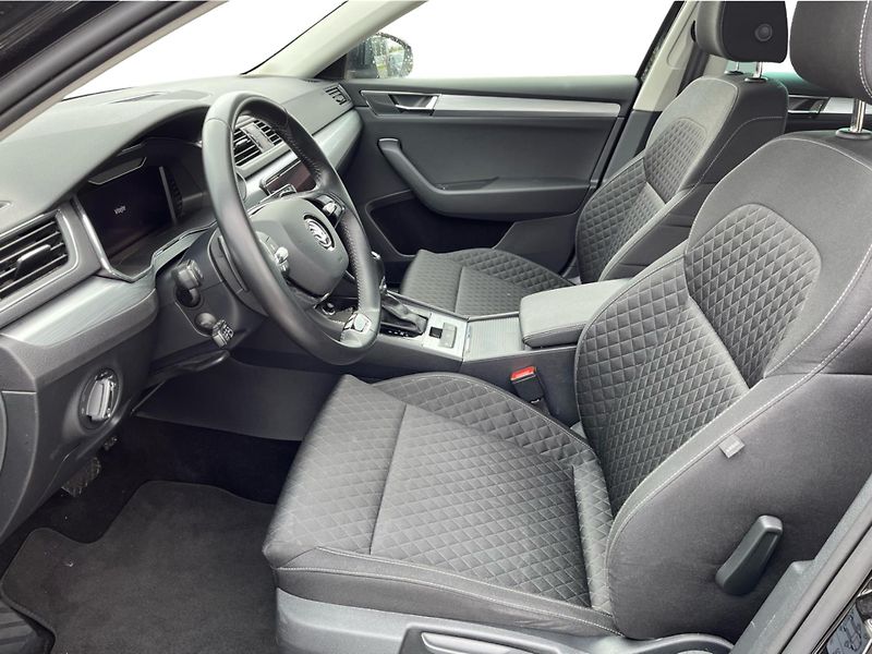 Škoda Superb Business 2.0 TDI 110 kW DSG Co - fotka 11 z 21
