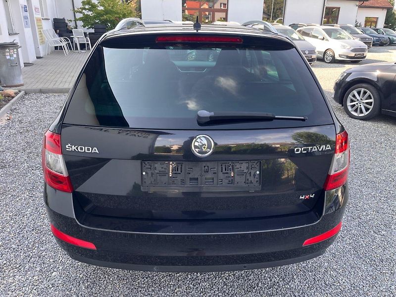 Škoda Octavia (2014) 1.6 TDi 4 x 4 NAVI Sport - fotka 3 z 22