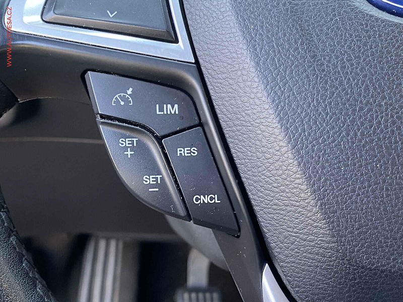 Ford Mondeo (2016) 1.5TDCi, ČR, AC, tempo - fotka 13 z 19