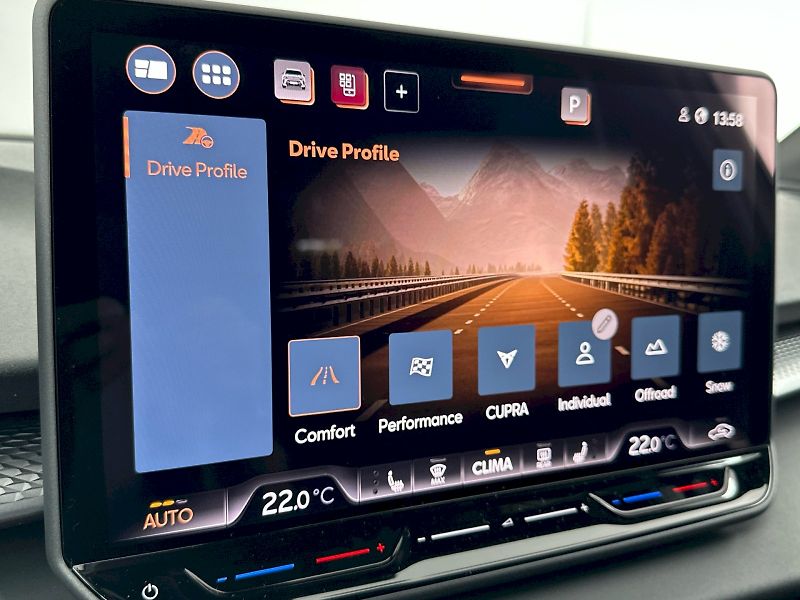 Cupra Terramar (2026) VZ 2.0 TSI 195kW 4x4 DSG - fotka 13 z 33