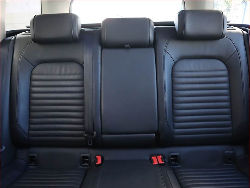 Volkswagen Passat (2017) 2.0 TDI, Kůže, Navi, Tempomat - fotka 10 z 24