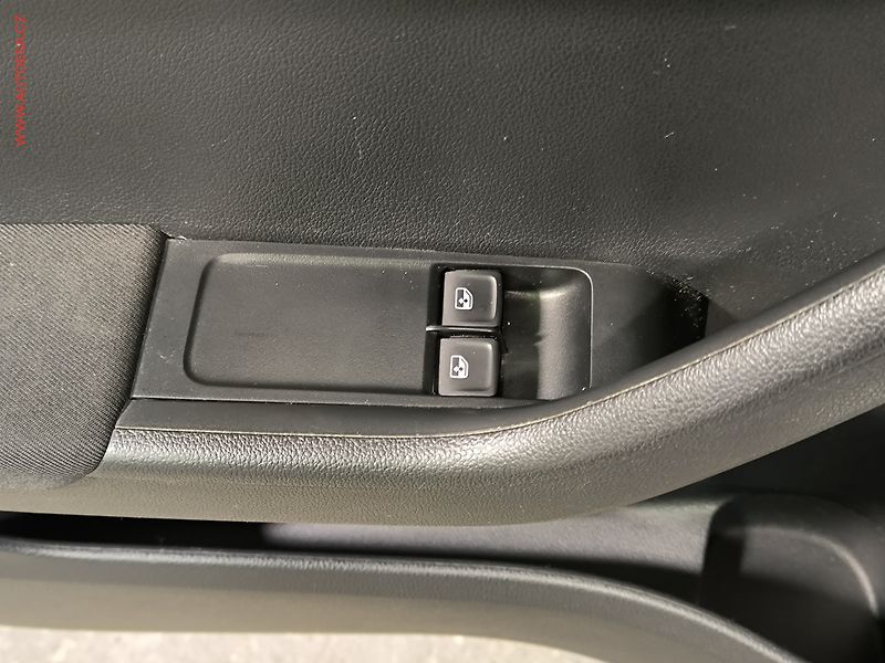 Škoda Fabia (2021) 1.0 TSi, ČR, Ambition - fotka 17 z 17