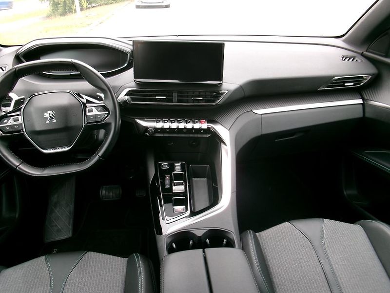 Peugeot 5008 (2024) ALLURE PACK 1.5 HDi EAT 8 - fotka 10 z 20