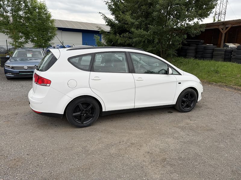 Seat Altea 1.6 TDI XL - fotka 7 z 24