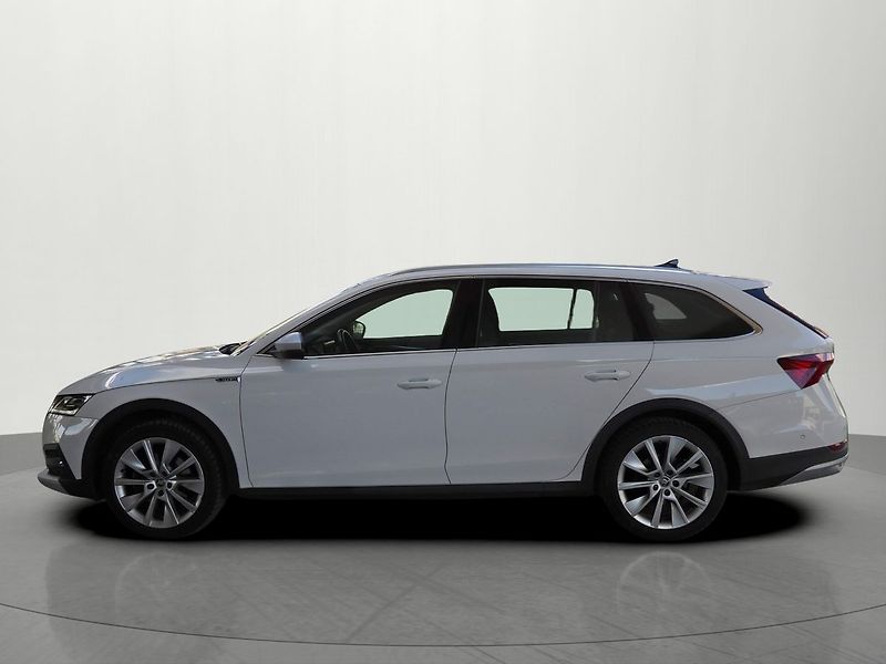 Škoda Octavia 2.0TDI Scout DSG 4x4 ČR DPH - fotka 2 z 32