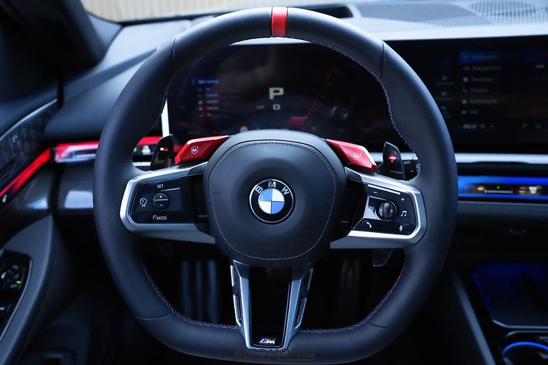 BMW M5 (2026) Touring xDrive M Drive,Pano - fotka 12 z 36