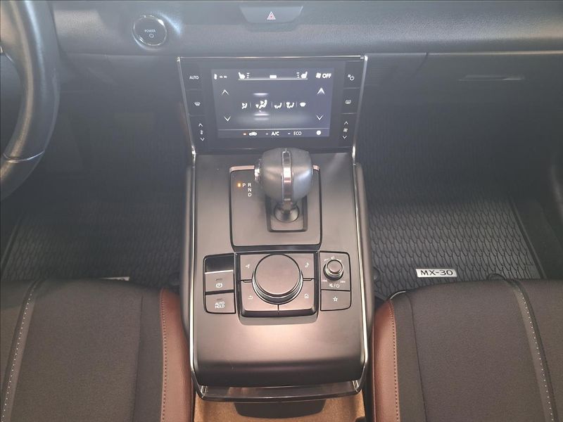 Mazda MX-30 EV e-SKYACTIV LUXURY - VINTAGE - fotka 9 z 13