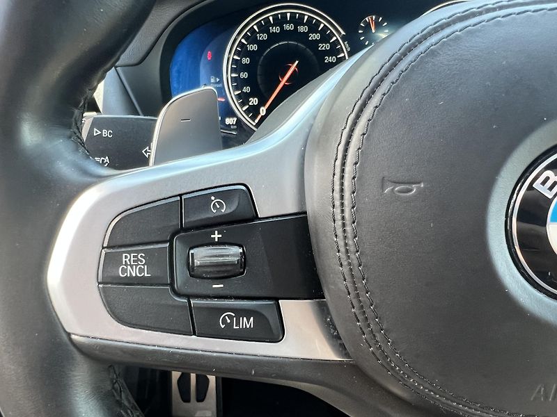BMW X3 (2018) - fotka 14 z 41