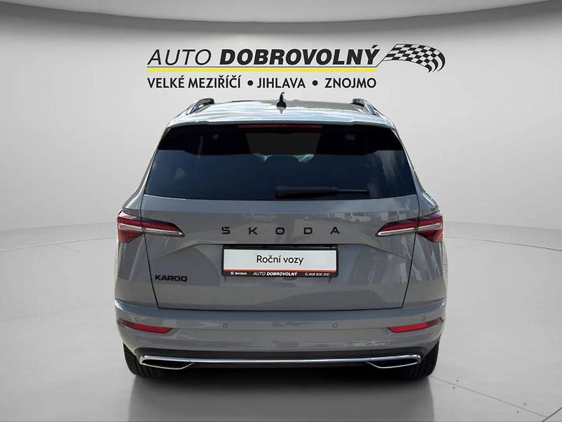 Škoda Karoq Sportline 1,5TSI 110kW DSG/P48 - fotka 6 z 24