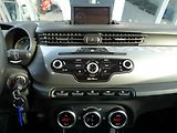 Alfa Romeo Giulietta 1,4 TB 125kW Navi Panorama - náhled 31